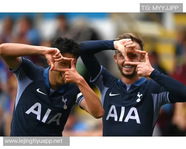 英超专访黄静揭秘足球成功秘诀与职业生涯的心路历程 英超专访黄静揭秘足球成功秘诀与职业生涯的心路历程