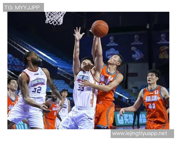 实时新闻南京篮球队在世界锦标赛中的表现分析与状态评估 实时新闻南京篮球队在世界锦标赛中的表现分析与状态评估